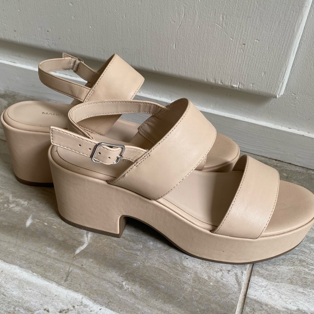 Marc Fisher Panache Beige Platform Chunky Heel Slingback Sandals EUC 10